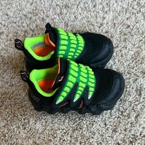 Skechers Kids Neon Green and Black Sneakers Skech Saurus